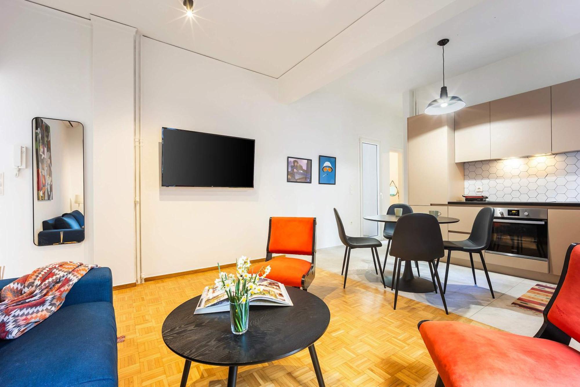 O&O Group - Eclectic Chic Thissio Apartment أثينا المظهر الخارجي الصورة